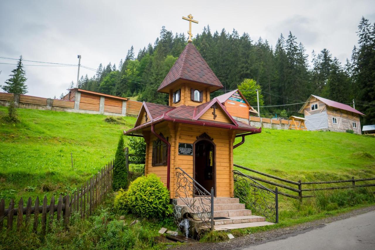 Hotel Арніка Synevyrsʼka Polyana Exterior foto